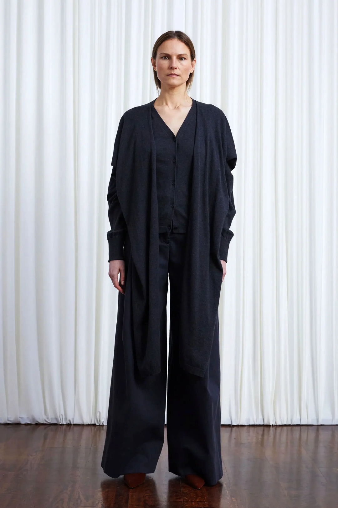 The In Your Arms Cardigan in Charcoal Cotton Cashmere – palmer//harding