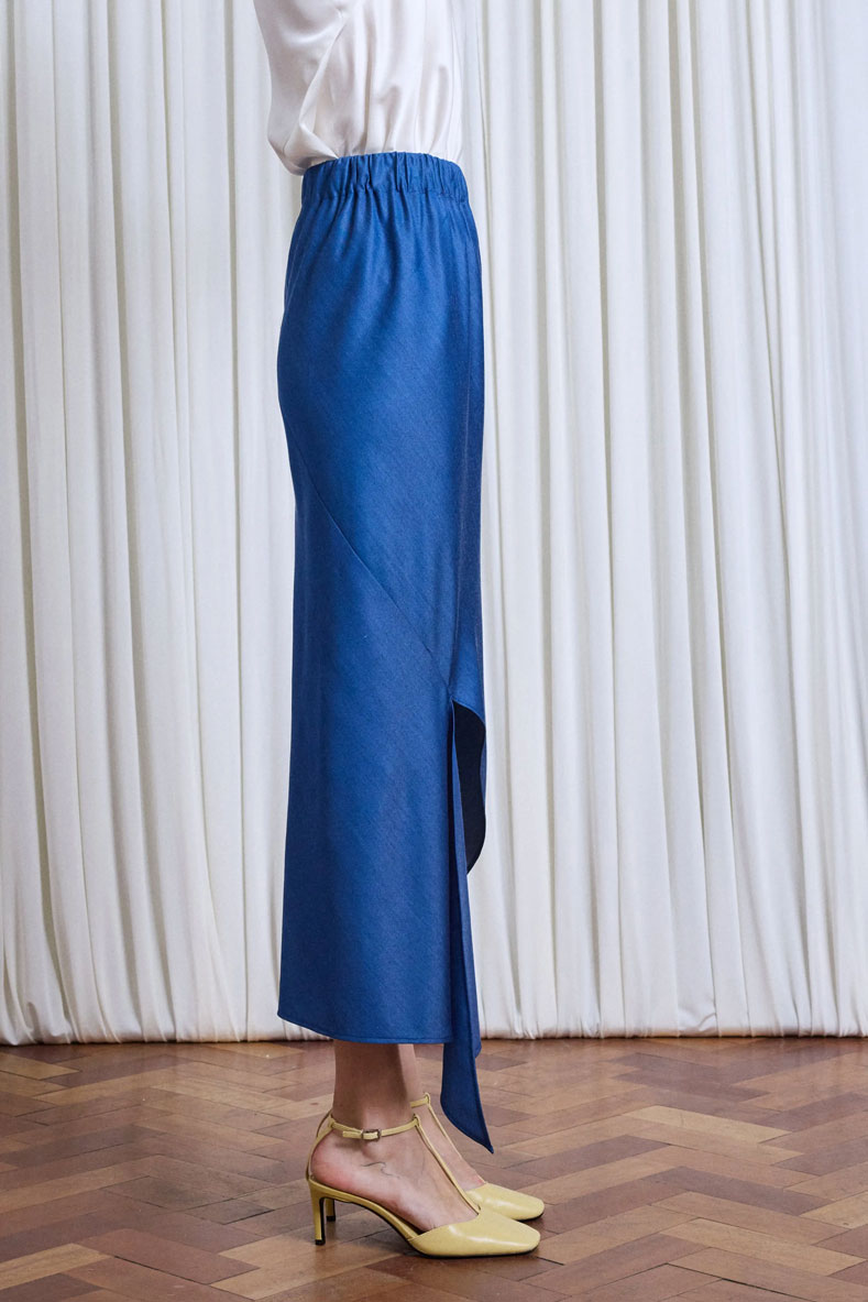 The Motion Skirt in Indigo Lyocell Denim – palmer//harding